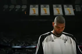 中超国际比赛日再迎强敌，圣安东尼奥马刺官宣签约，主帅态度——话题不断，轮换策略成焦点的简单介绍-华体会